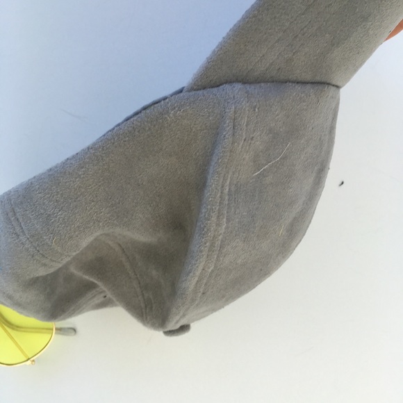 GREY SUEDE BASEBALL CAP - Picture 4 of 5